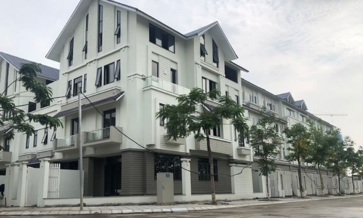 Cần bán biệt thự đơn lập căn góc 3 tầng 1 tum KĐT Vân Canh, DT 300m2 hoàn thiện sang trọng